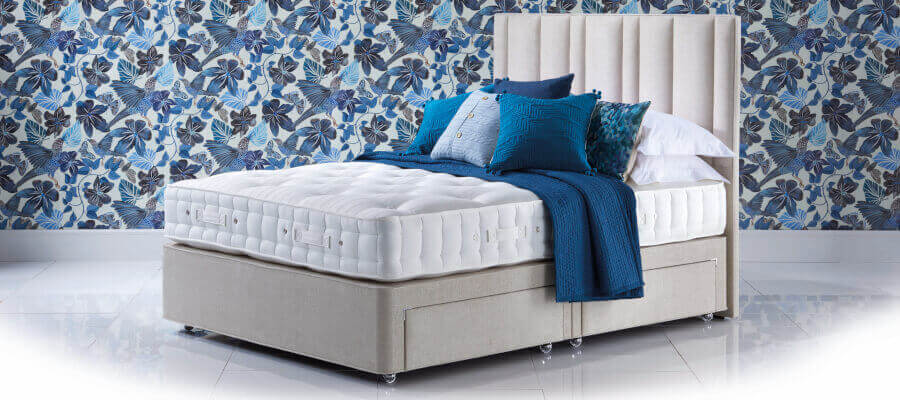 hypnos mattress with integral topper