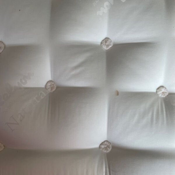 Relyon Ullswater Natural Silk 2900 Mattress - Showroom Model Relyon Ullswater Natural Silk 2900 Mattress - Showroom Model