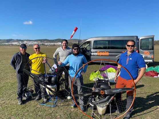 Qualified group of paramotor pilots at end of flying week in Spain