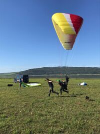 Ground handling for the paragliding students