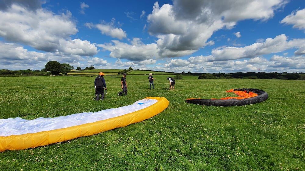 Ready for take off, paragliding and paramotor tuition and training