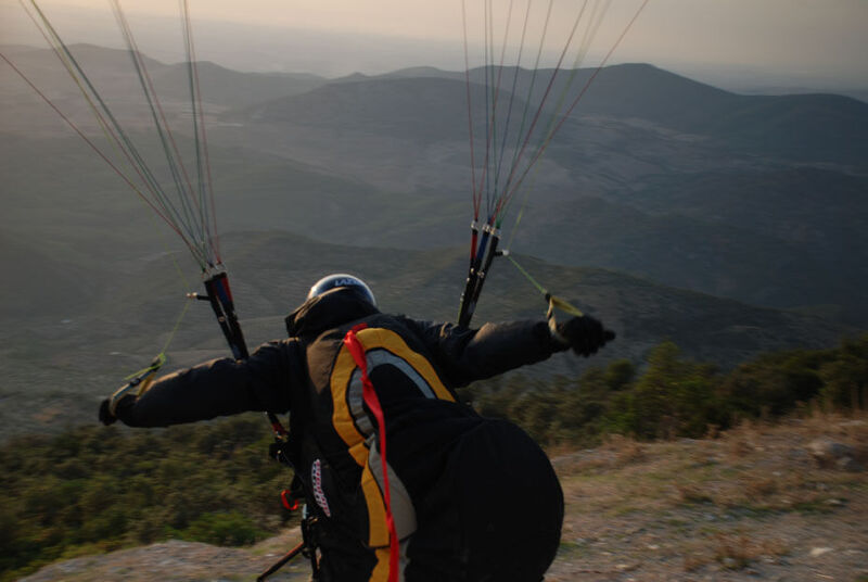 April EP beginners paragliding course. A lot of joking with the occasional soaking!!