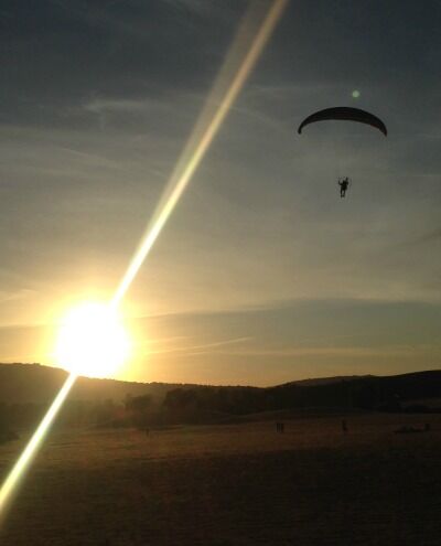 Learning to fly Paramotors like Bear & Gilo from Parajet