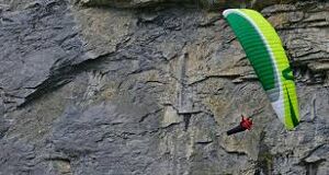 Choosing the right lightweight paragliding equipment