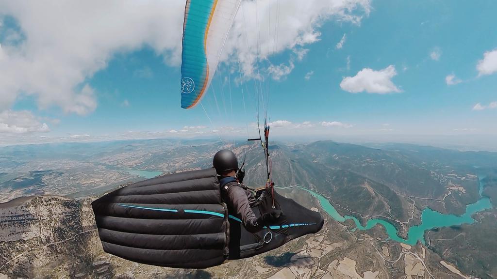 Back to paragliding in September, flamingo flying, no skills fade here!