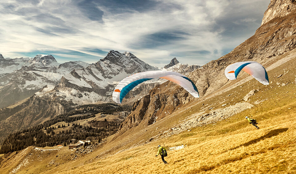 How do I get into Hike and fly paragliding