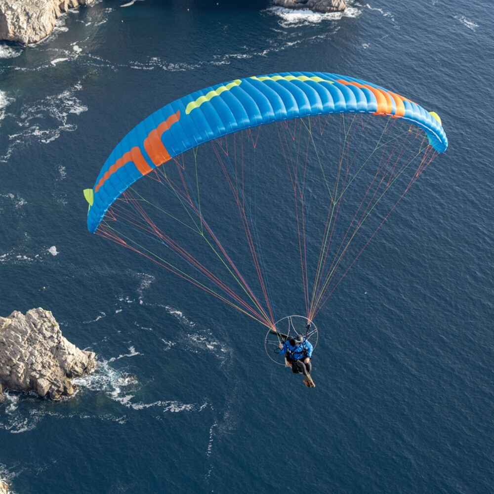 The new ozone Roadster 4 paramotor wing 