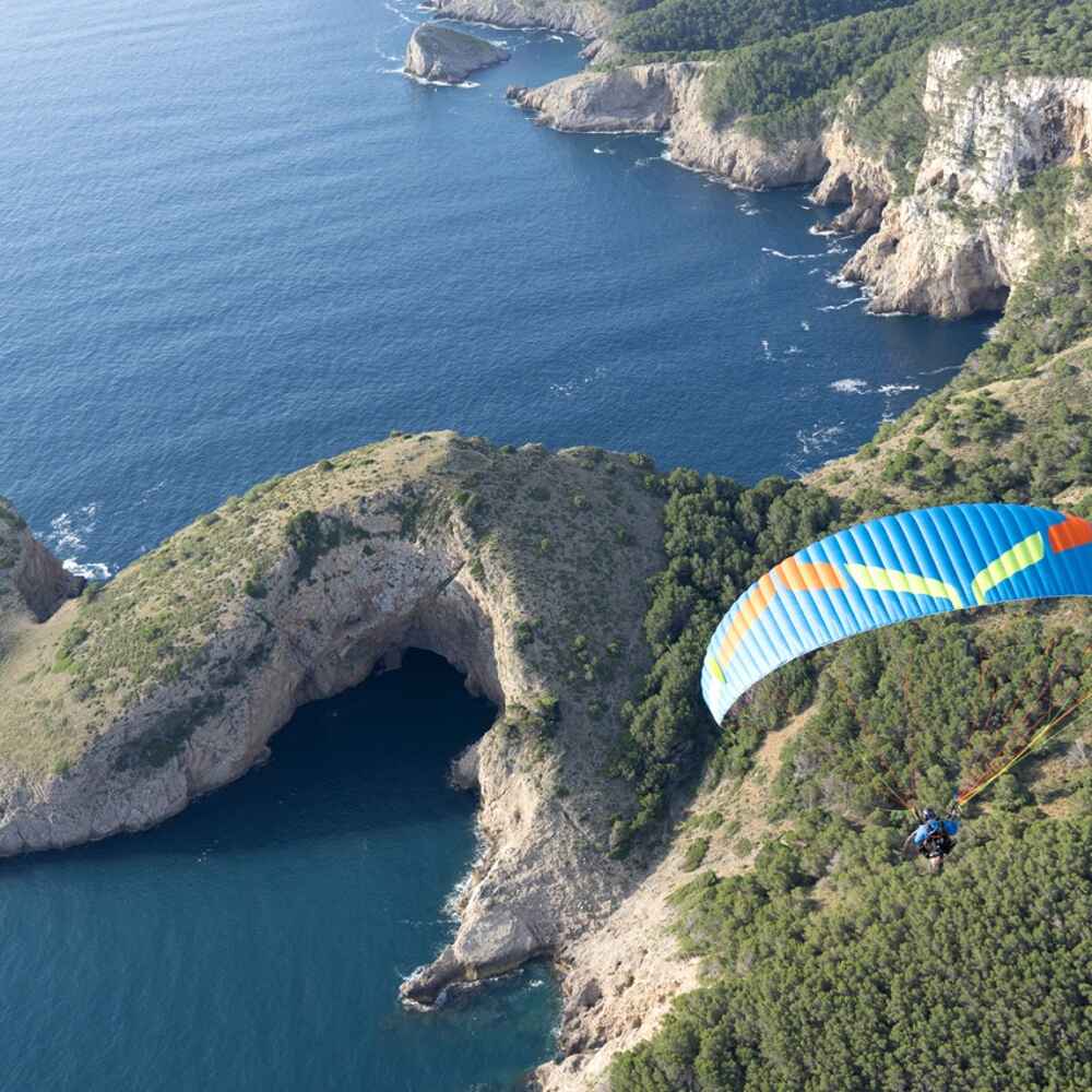 The new ozone Roadster 4 paramotor wing 