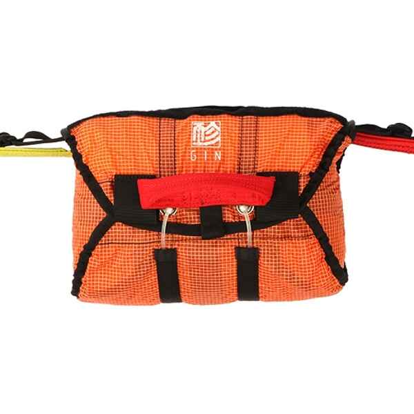 YETI_external_reserve_parachutecontainer