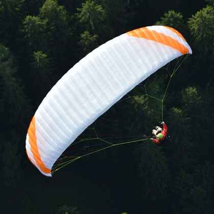 phi gliders from FLySpain at top prices