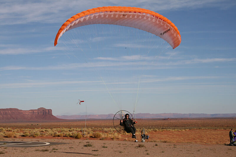 Miniplane with ABM low/mid hang points
