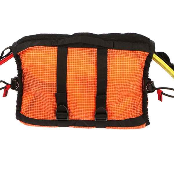 YETI_external_reserve_parachutecontainer