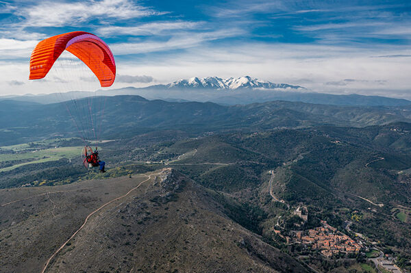 The Gin Vantage 3 represents a new concept of paramotor wing