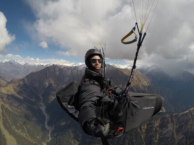 Paragliding Tours