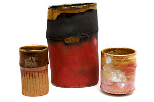 New Studio Pottery by Robin Welch New Studio Pottery by Robin Welch