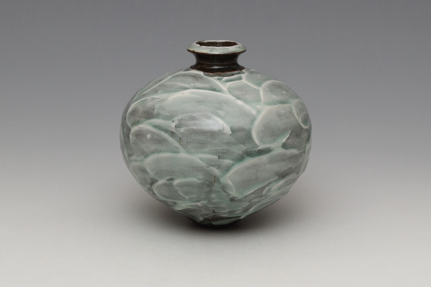 Alex Shimwell Ceramic Bottle 03