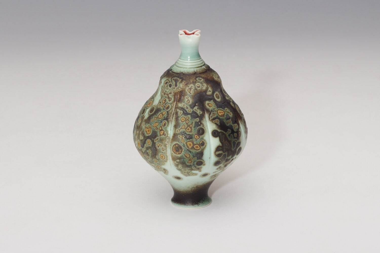 Geoffrey Swindell Ceramic Miniature Vessel 052