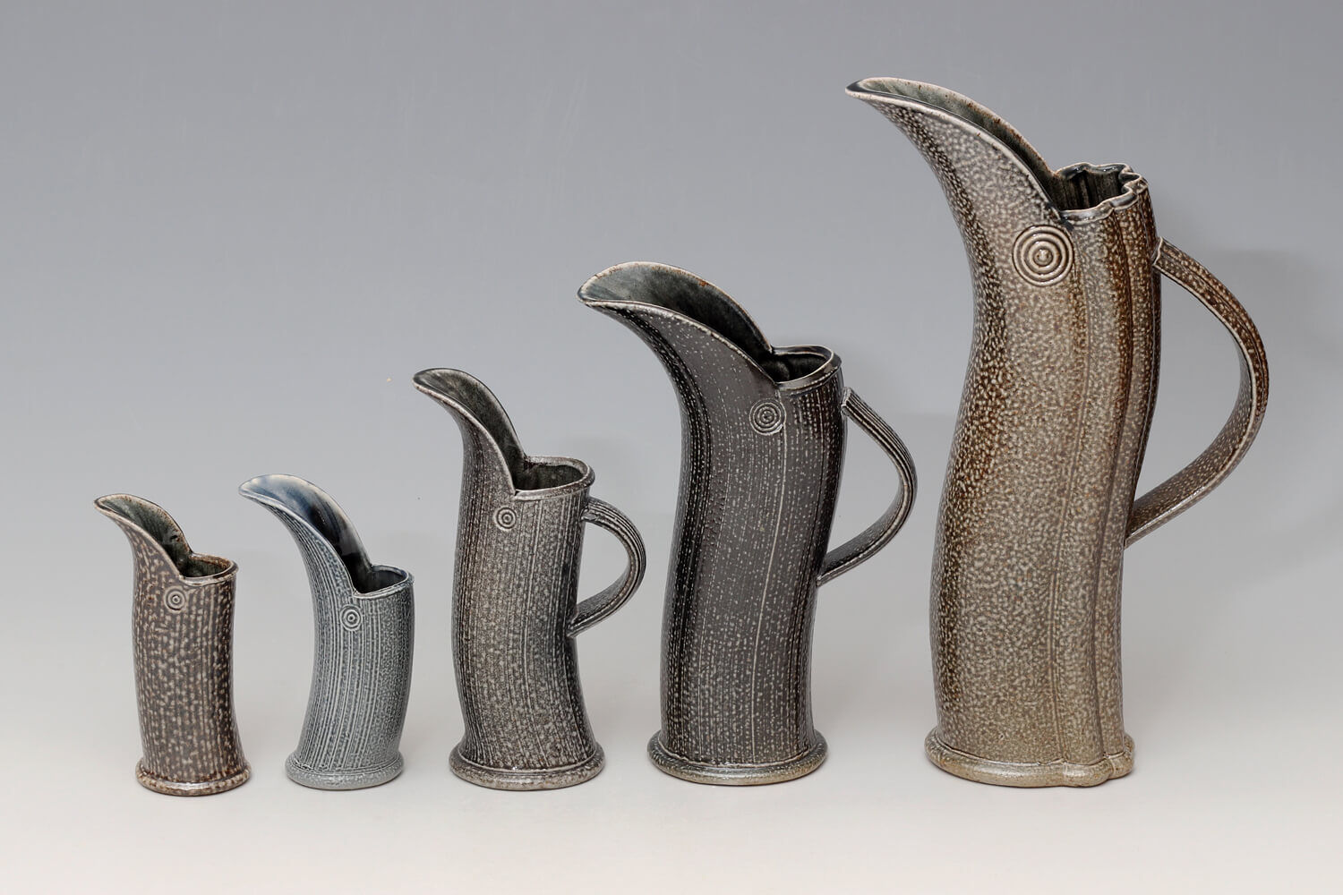 walter-keeler-stoneware-jugs-miararts