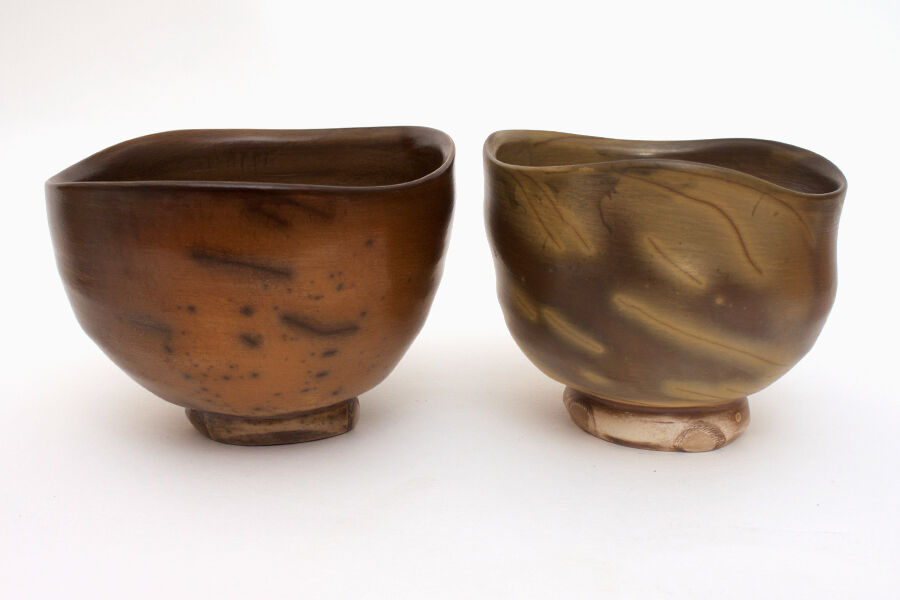 Pair of ceramic tea bowls by Dalloun