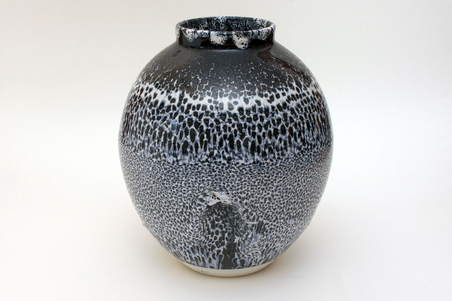 Albert Montserrat Ceramic Jar 01