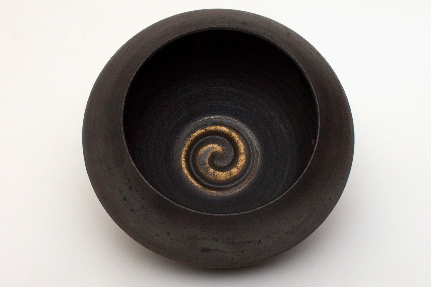 Chris Carter Ceramic Shouldered Bowl 055