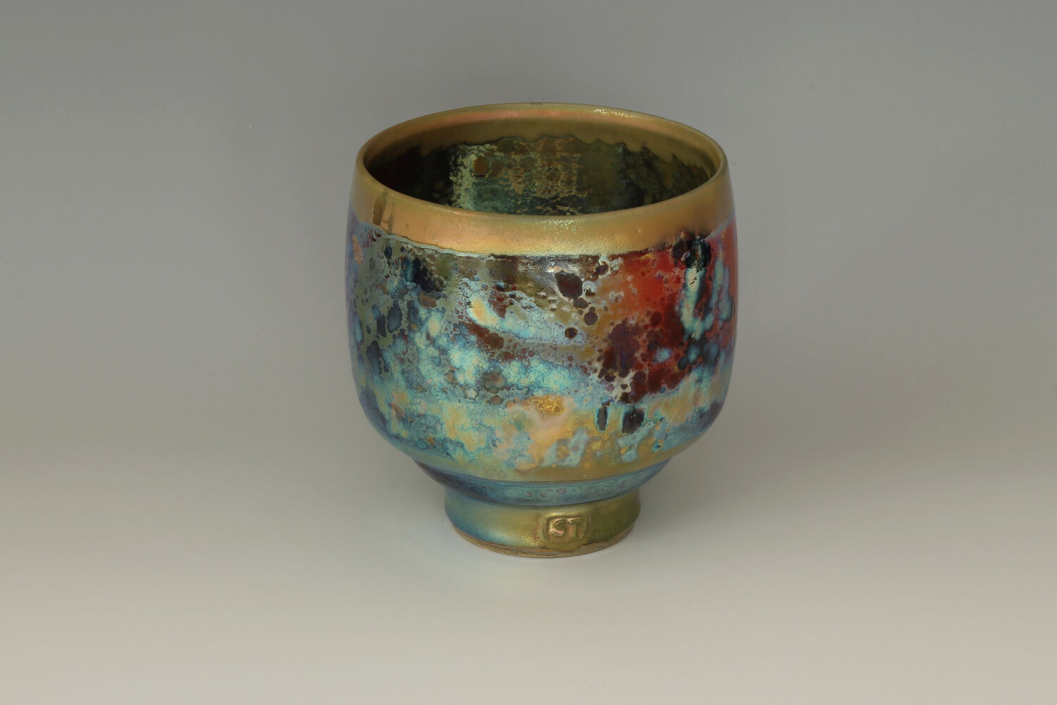 Sutton Taylor Ceramic Lustre-ware Cup Form 05