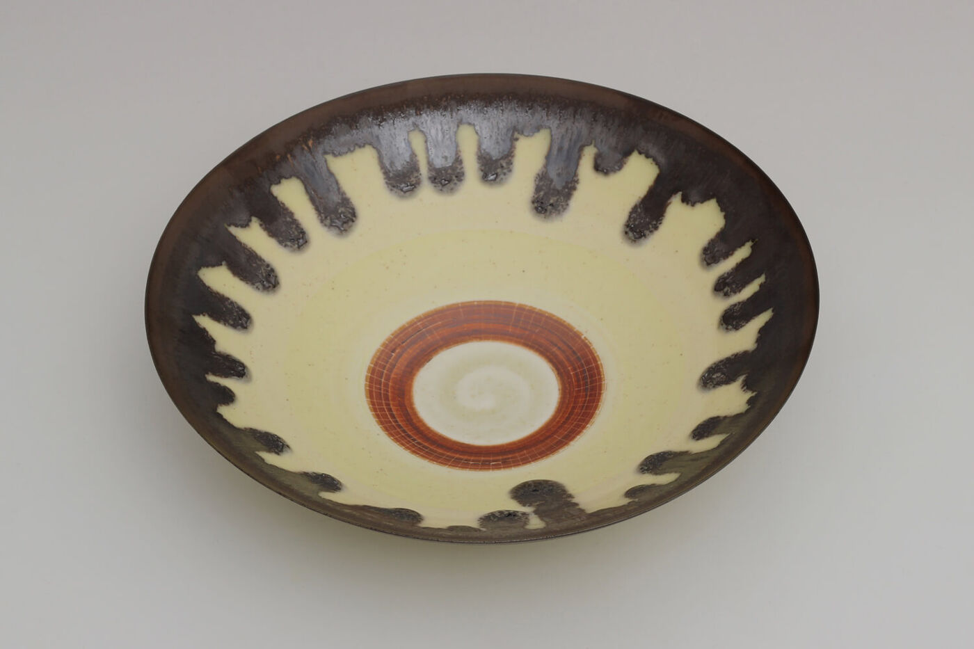 Peter Wills Ceramic Pale Flecked Yellow Porcelain Bowl 202