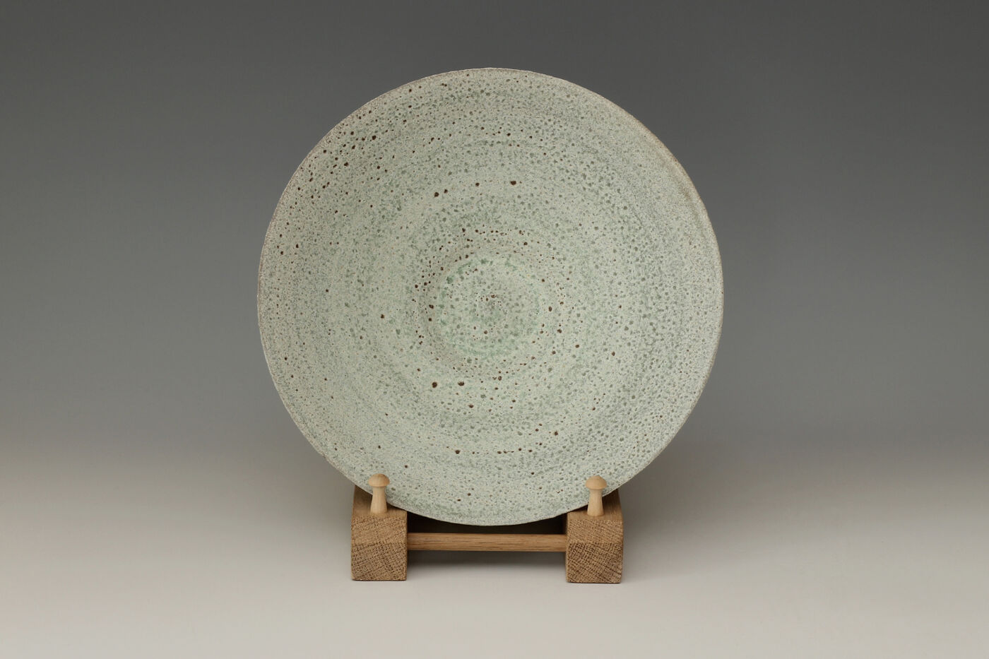 Peter Wills Ceramic Textured Pale Green Bowl 178
