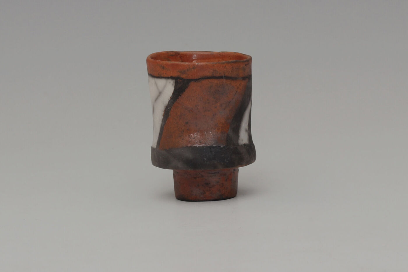 Elizabeth Raeburn Ceramic Raku Jasmin Cup 019