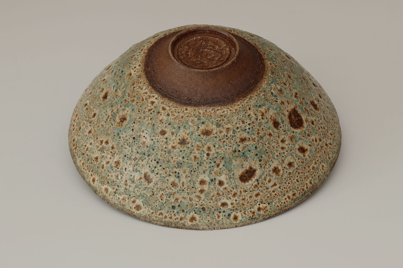 Peter Wills Ceramic Green & Brown Volcanic Stoneware Bowl 180