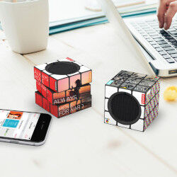 Speaker Cube