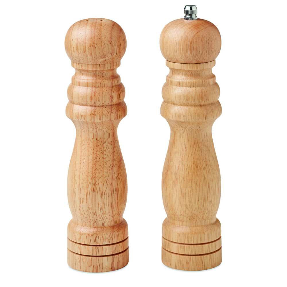 Salt and pepper set