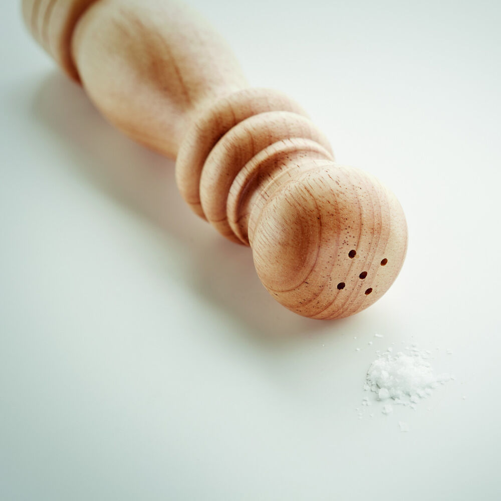 Salt and pepper set