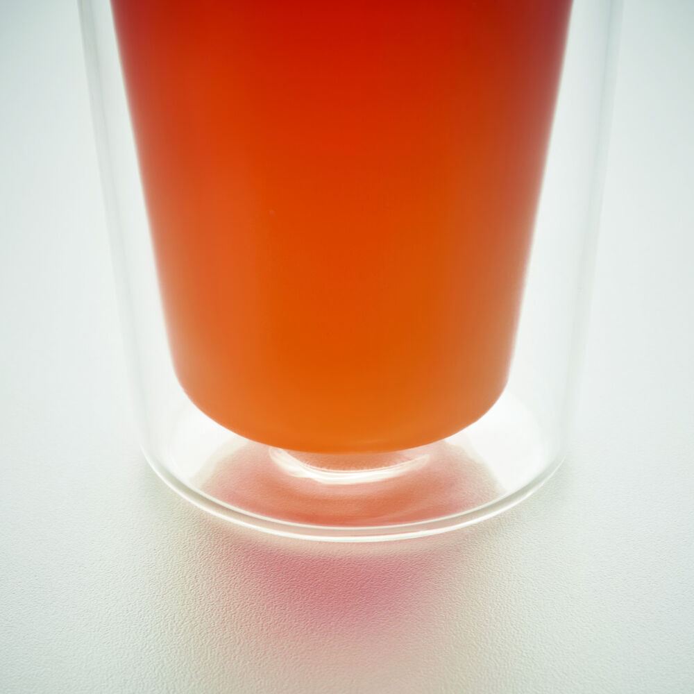 Double walled takeaway glass with silicone lid