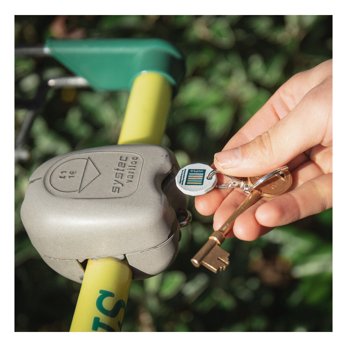 Recycled Plastic rHIPS Trolley Coin Keyring